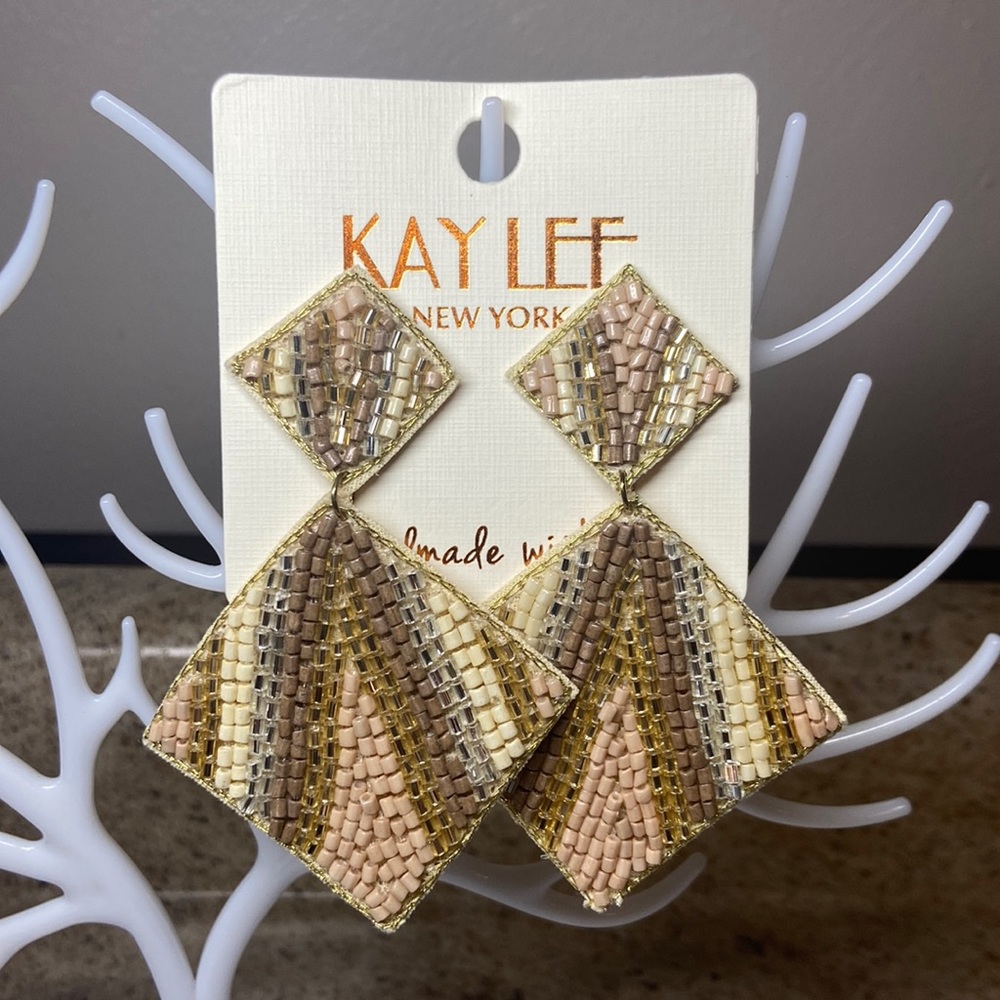 Square Tan seed bead earrings